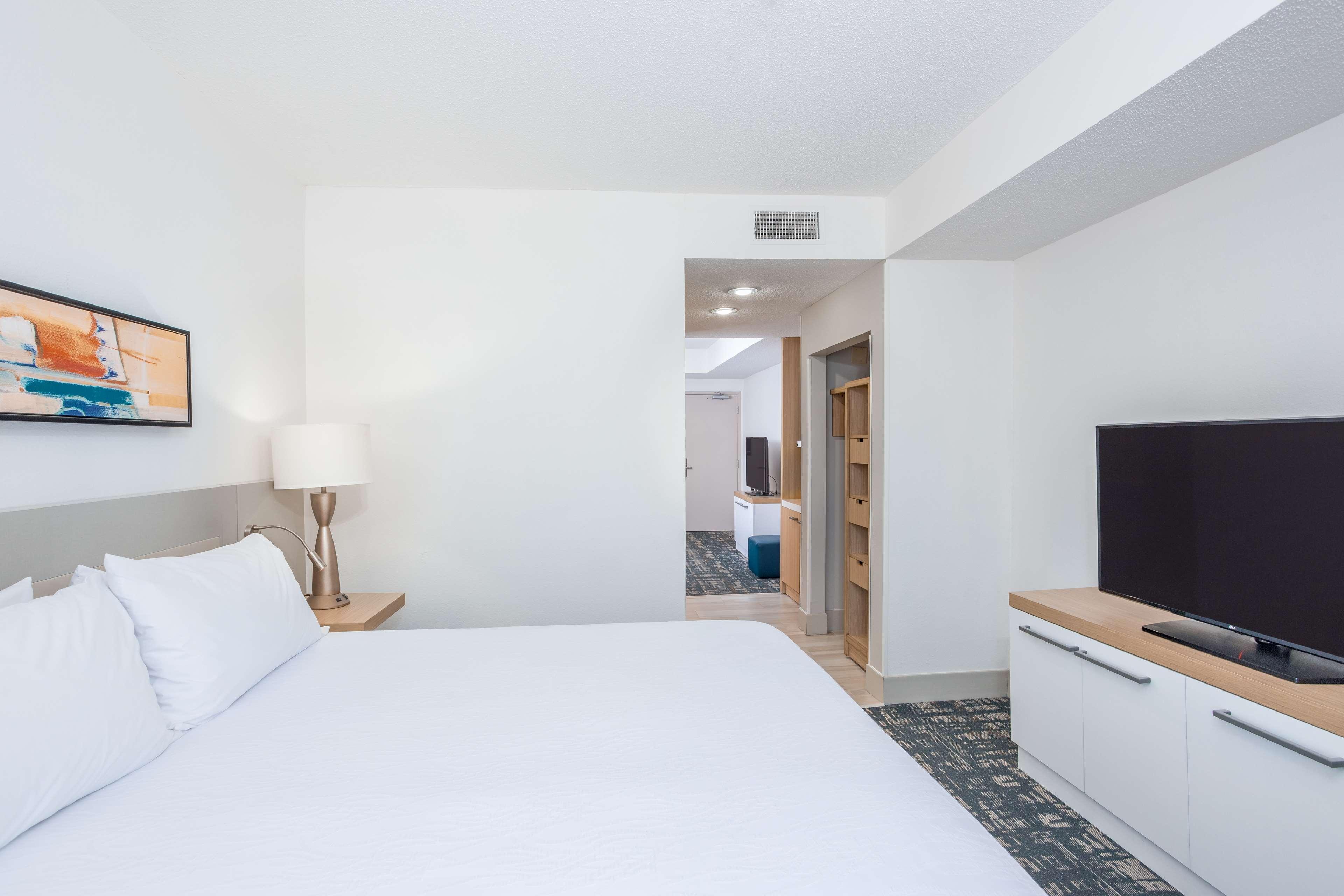Hilton Garden Inn Cincinnati/Sharonville Dış mekan fotoğraf
