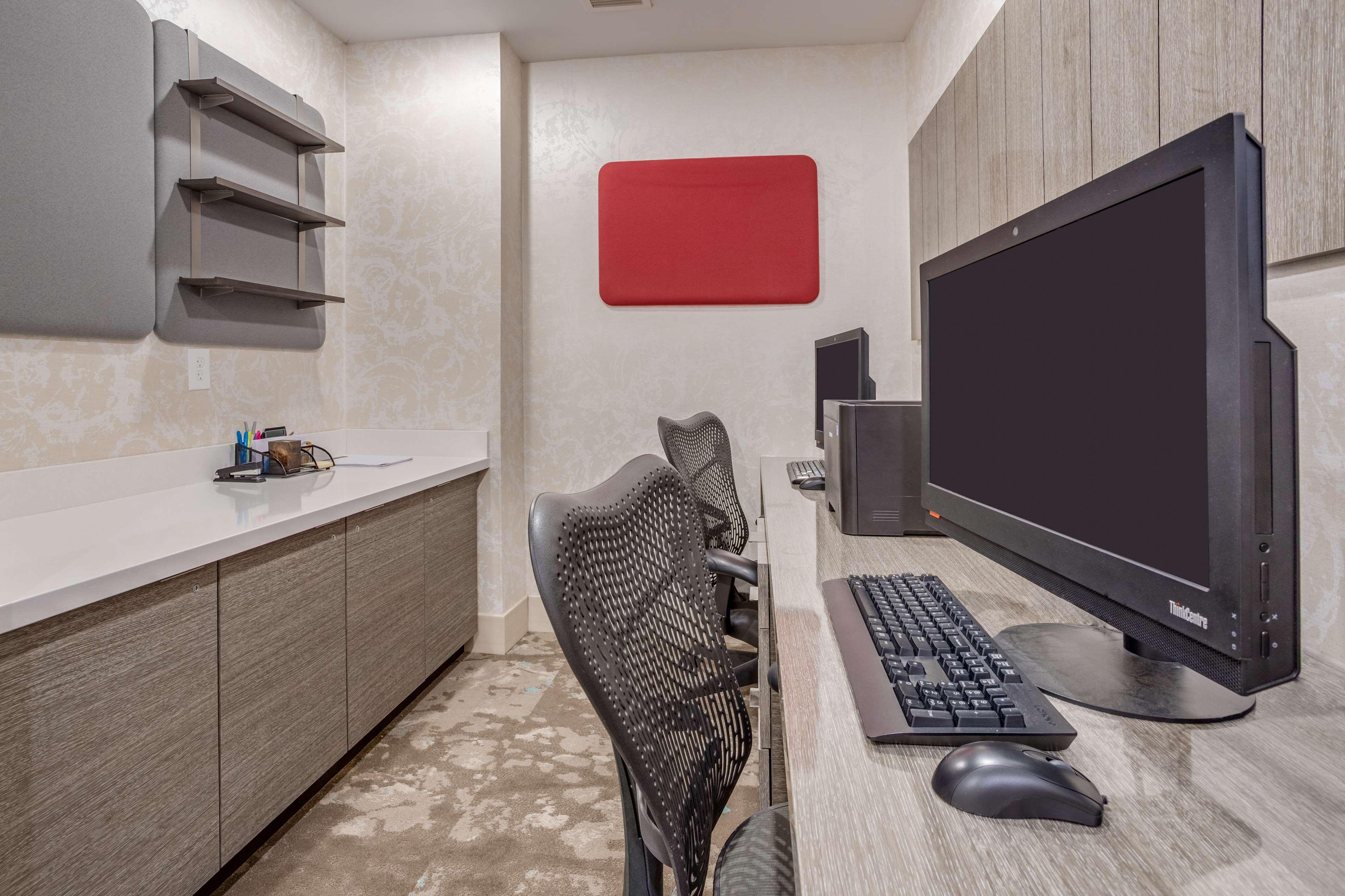 Hilton Garden Inn Cincinnati/Sharonville Dış mekan fotoğraf